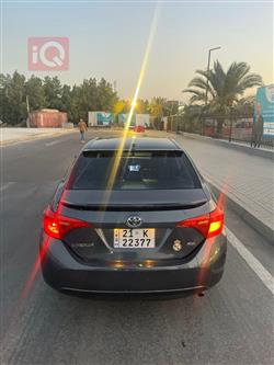 تۆیۆتا کۆرۆلا